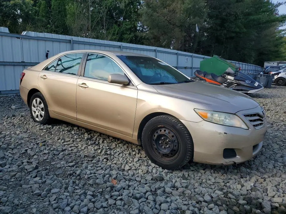 2010 TOYOTA CAMRY LE  