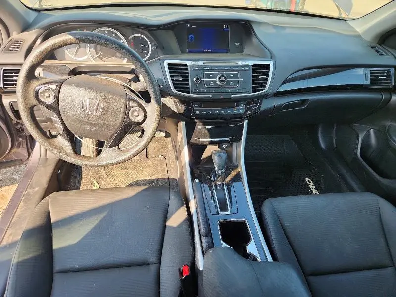 2017 HONDA ACCORD LX  