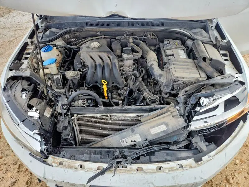 2015 VOLKSWAGEN JETTA BASE  