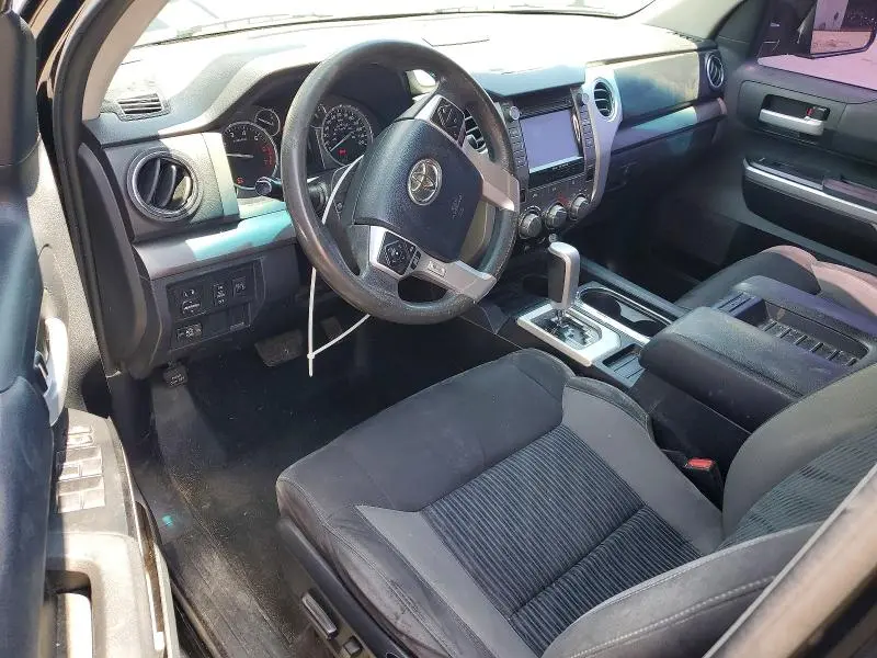 2016 TOYOTA TUNDRA SR5  