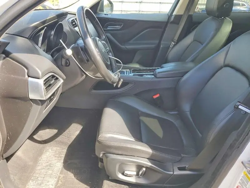 2019 JAGUAR F-PACE   