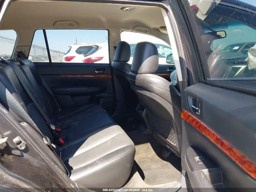 2011 SUBARU OUTBACK 2.5I LIMITED