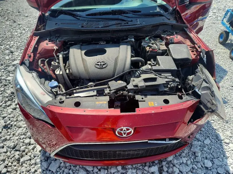 2020 TOYOTA YARIS LE  