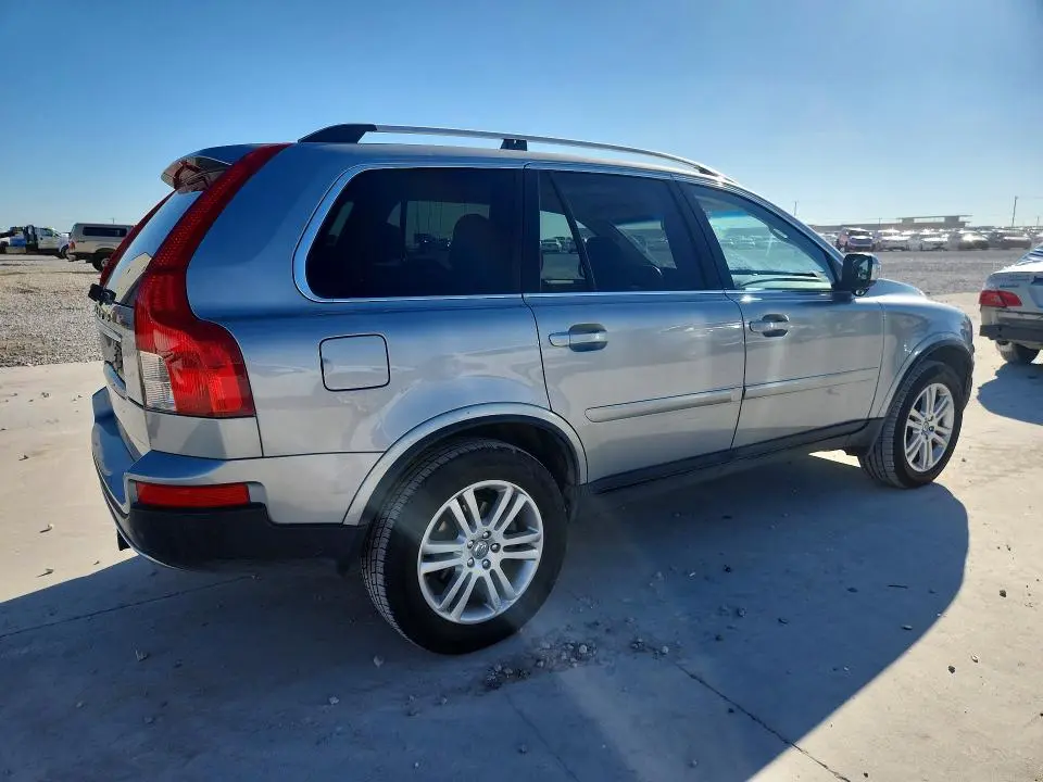 2011 VOLVO XC90 3.2  