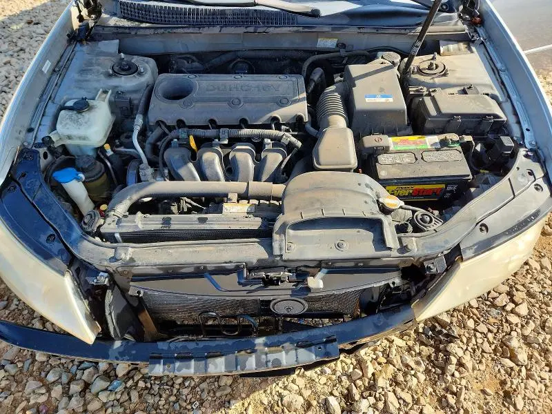 2010 HYUNDAI SONATA GLS  