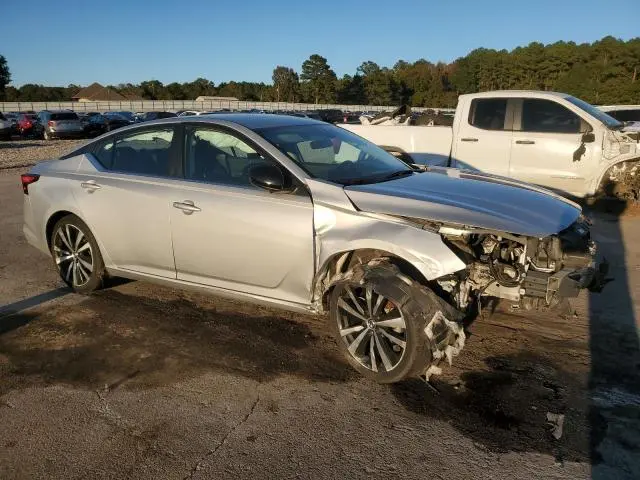 2021 NISSAN ALTIMA SR  