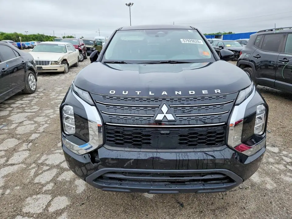 2023 MITSUBISHI OUTLANDER ES  