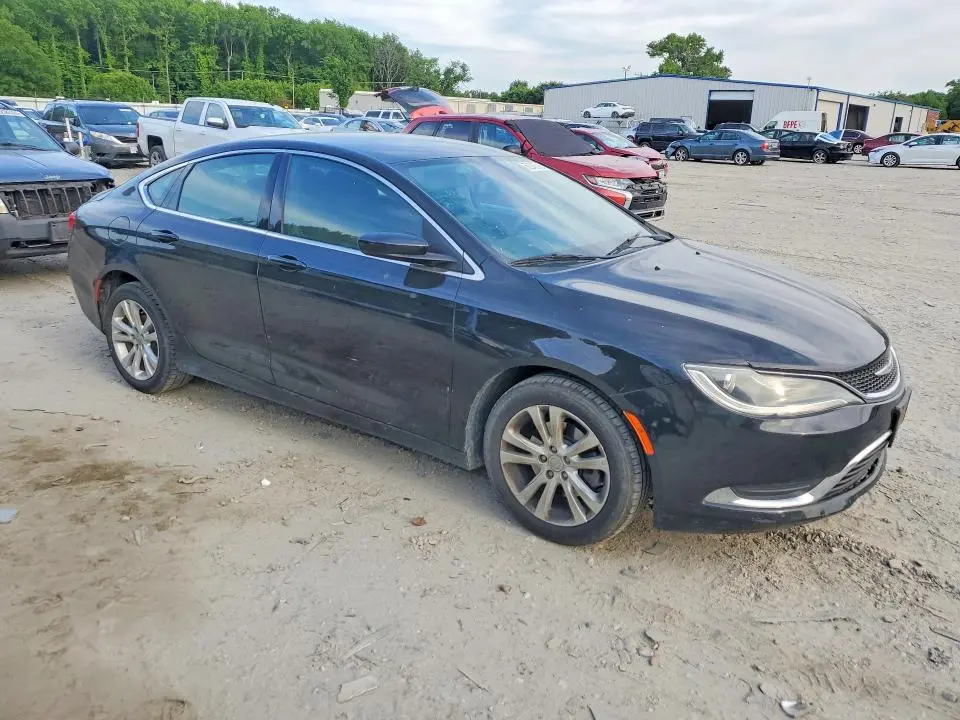2015 CHRYSLER 200 LIMITED  