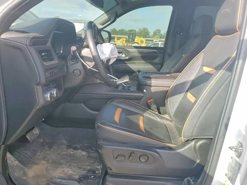 2022 GMC YUKON AT4  
