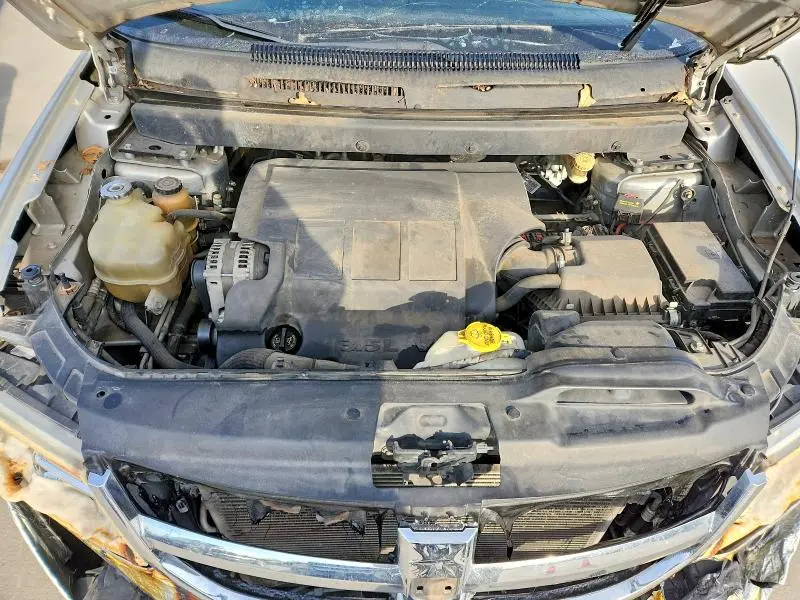 2010 DODGE JOURNEY SXT  