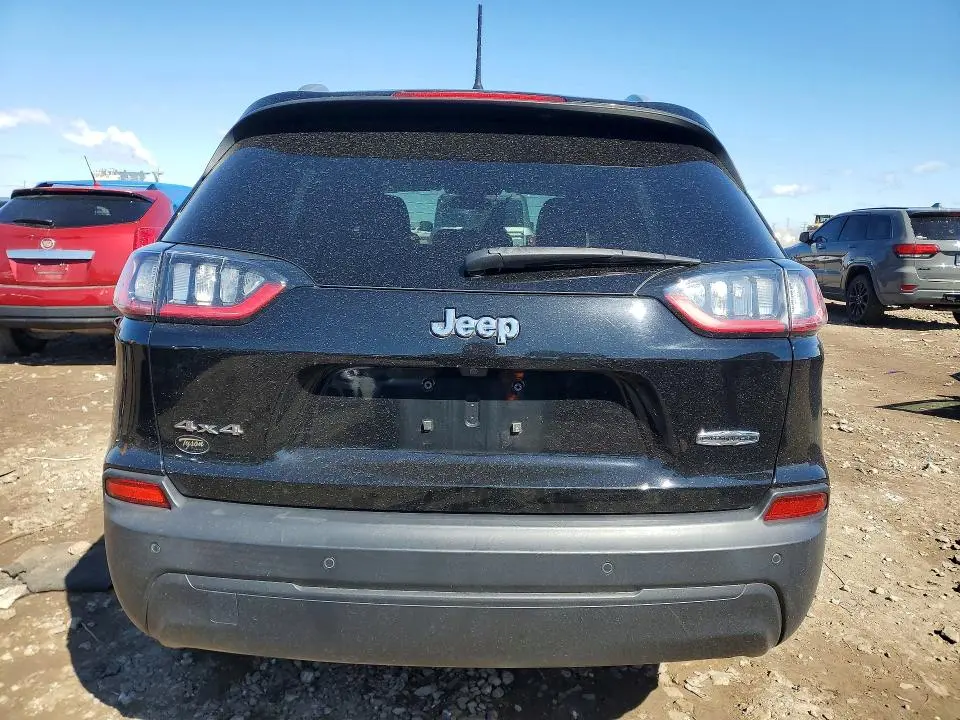 2019 JEEP CHEROKEE LATITUDE PLUS  