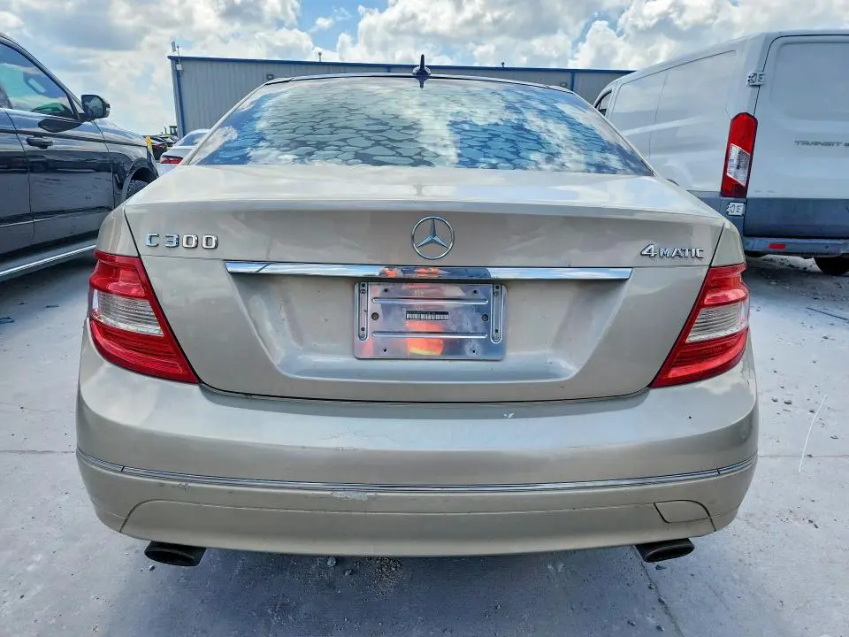 2011 MERCEDES-BENZ C 300 4MATIC  