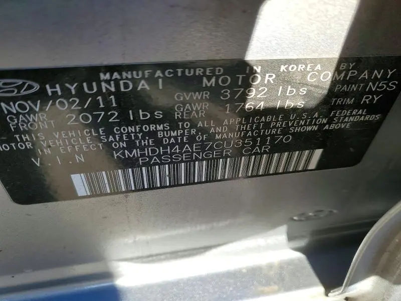 2012 HYUNDAI ELANTRA GLS  