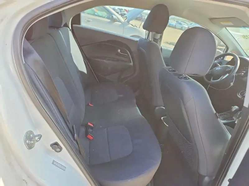 2013 KIA RIO LX  