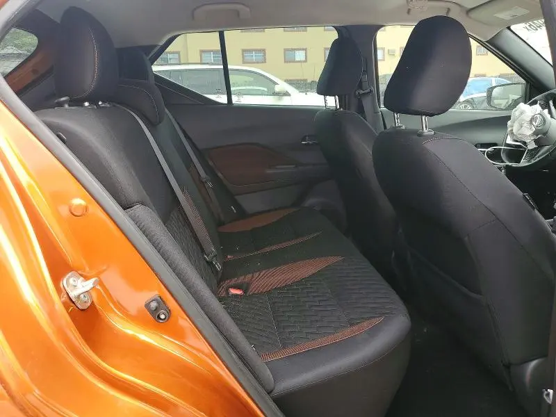 2021 NISSAN KICKS SR  