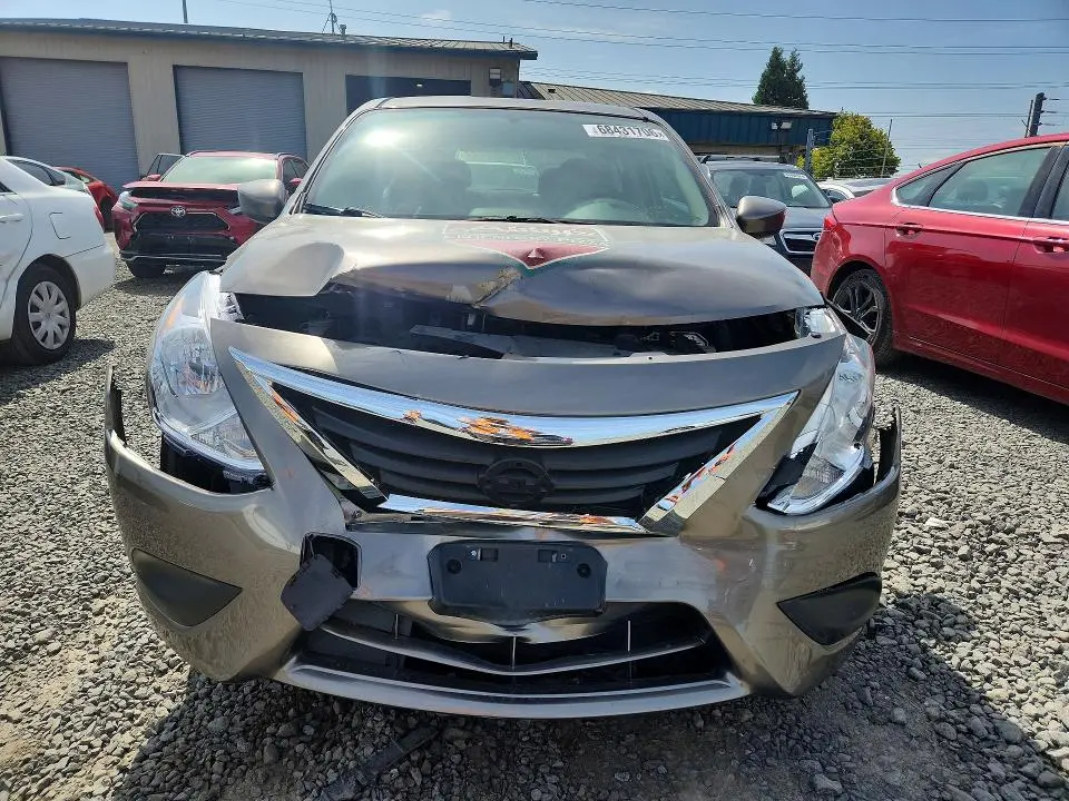 2016 NISSAN VERSA 1.6 SV  