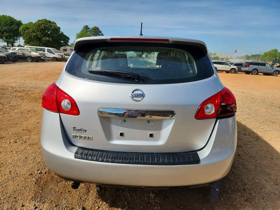 2012 NISSAN ROGUE S  