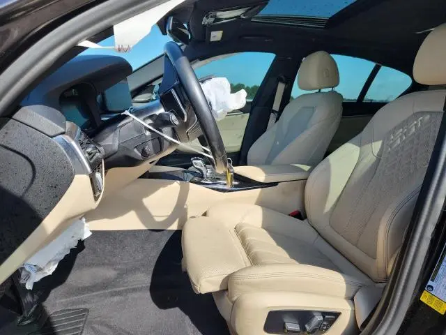 2022 BMW 530 I  