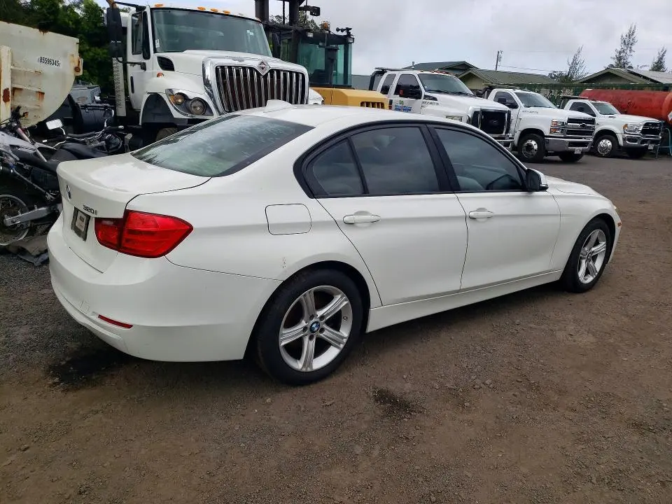 2015 BMW 320 I  