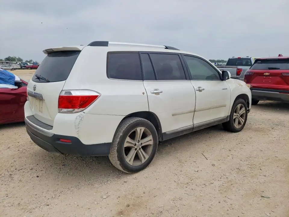 2011 TOYOTA HIGHLANDER LIMITED  