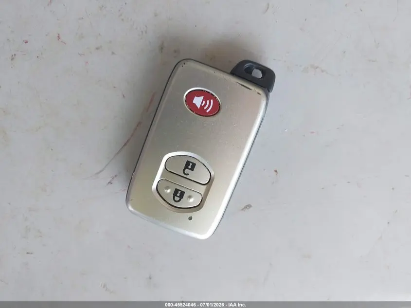 2012 TOYOTA PRIUS PLUG-IN  