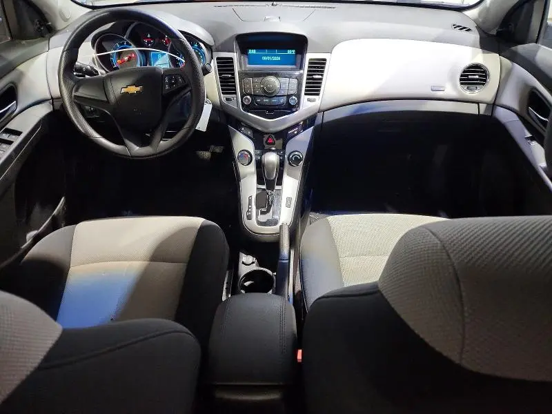 2011 CHEVROLET CRUZE LS  