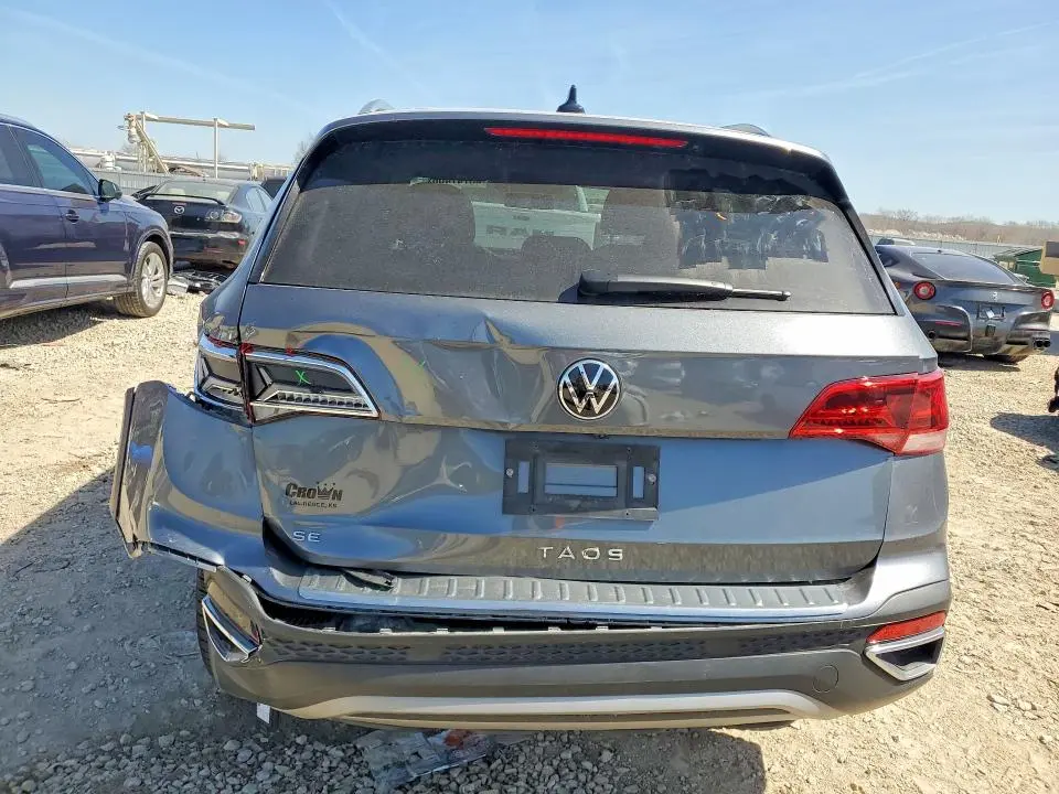2022 VOLKSWAGEN TAOS SE  