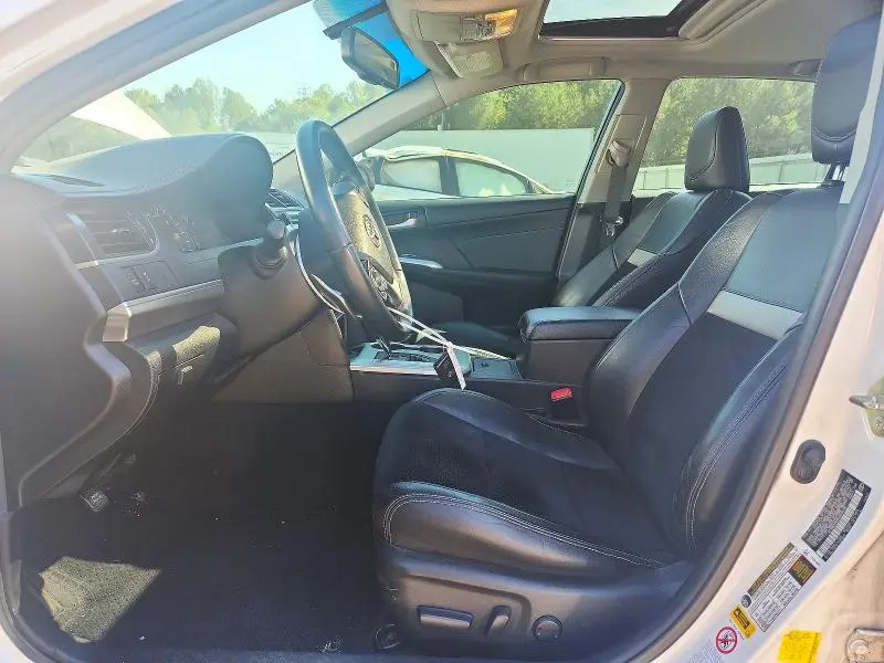 2014 TOYOTA CAMRY SE V6  