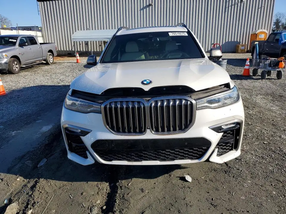 2020 BMW X7 M50I  