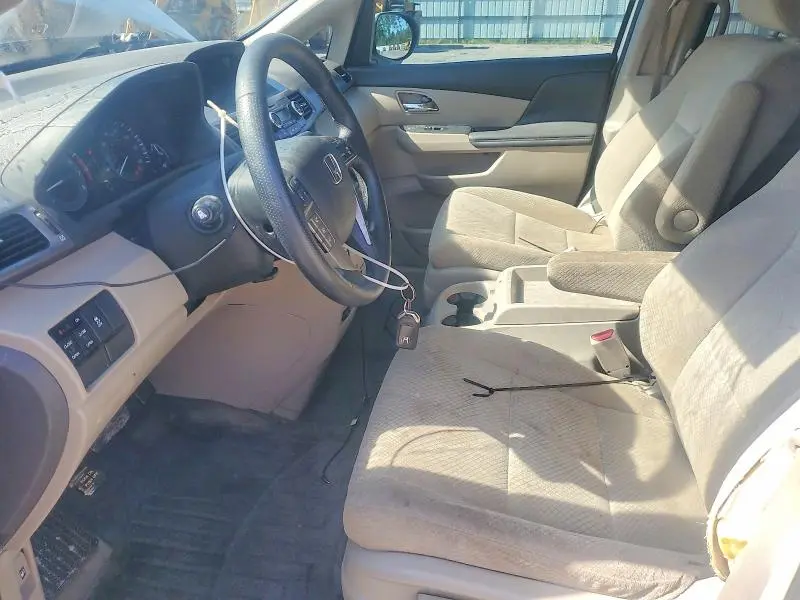 2016 HONDA ODYSSEY SE  