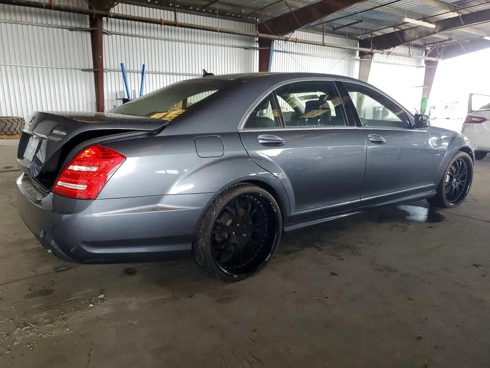 2010 MERCEDES-BENZ S 400  