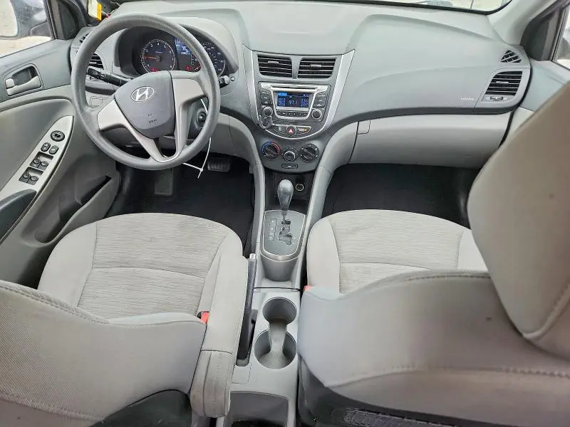 2015 HYUNDAI ACCENT GLS  