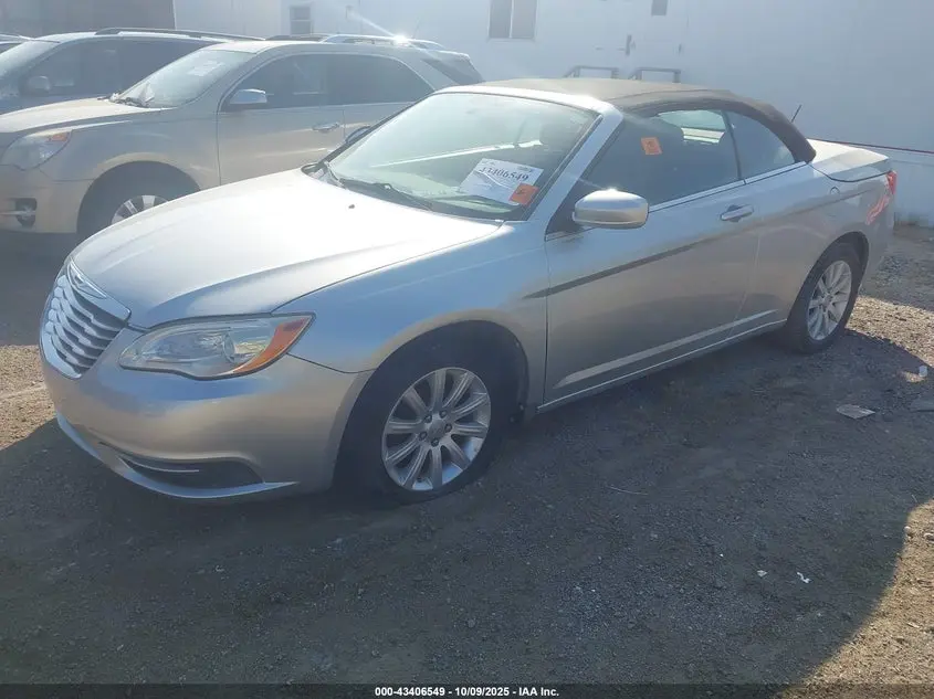 2012 CHRYSLER 200 TOURING