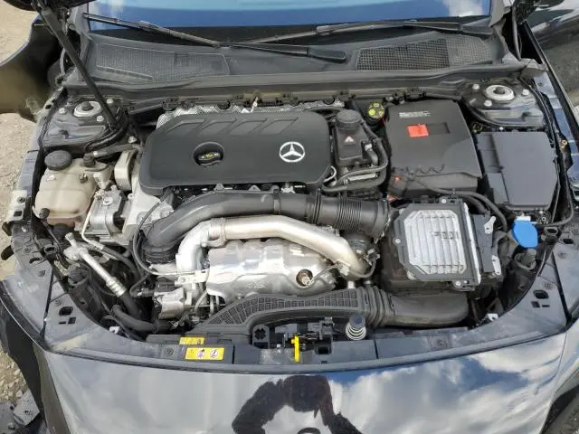 2024 MERCEDES-BENZ CLA 250 4MATIC  