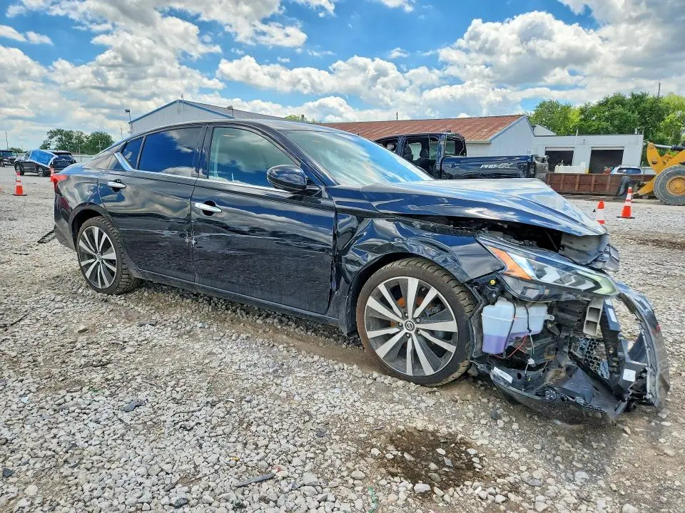 2019 NISSAN ALTIMA PLATINUM  