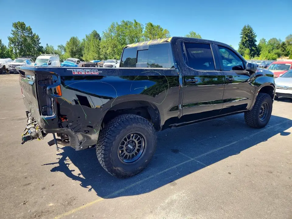 2023 CHEVROLET SILVERADO K1500 LT TRAIL BOSS  