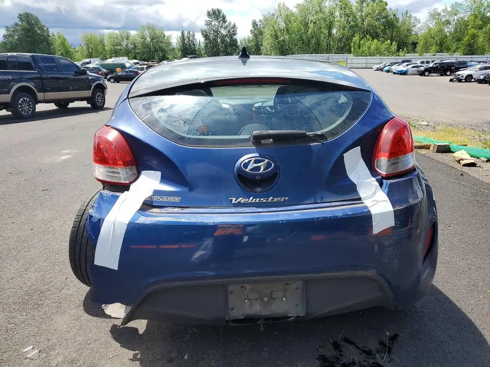 2016 HYUNDAI VELOSTER BASE  