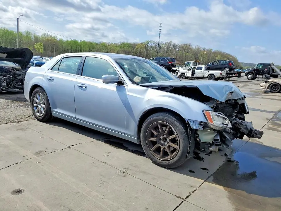 2012 CHRYSLER 300   
