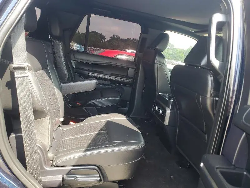 2021 FORD EXPEDITION XLT  