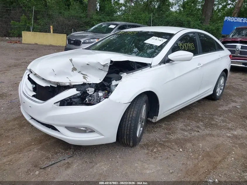 2013 HYUNDAI SONATA GLS