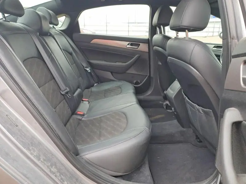 2018 HYUNDAI SONATA SPORT  
