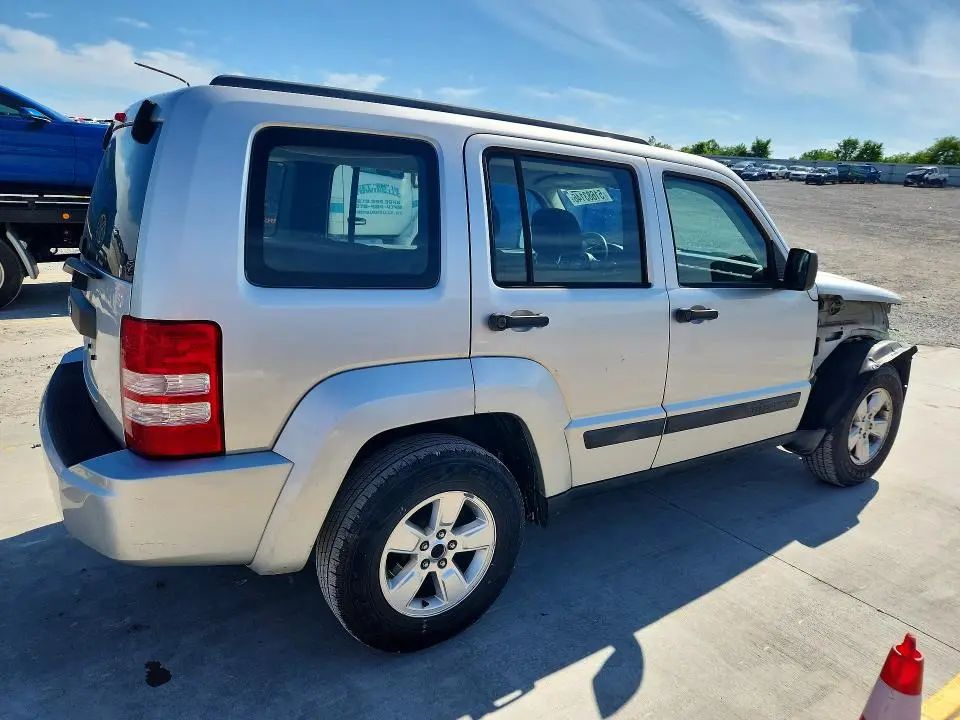 2012 JEEP LIBERTY   