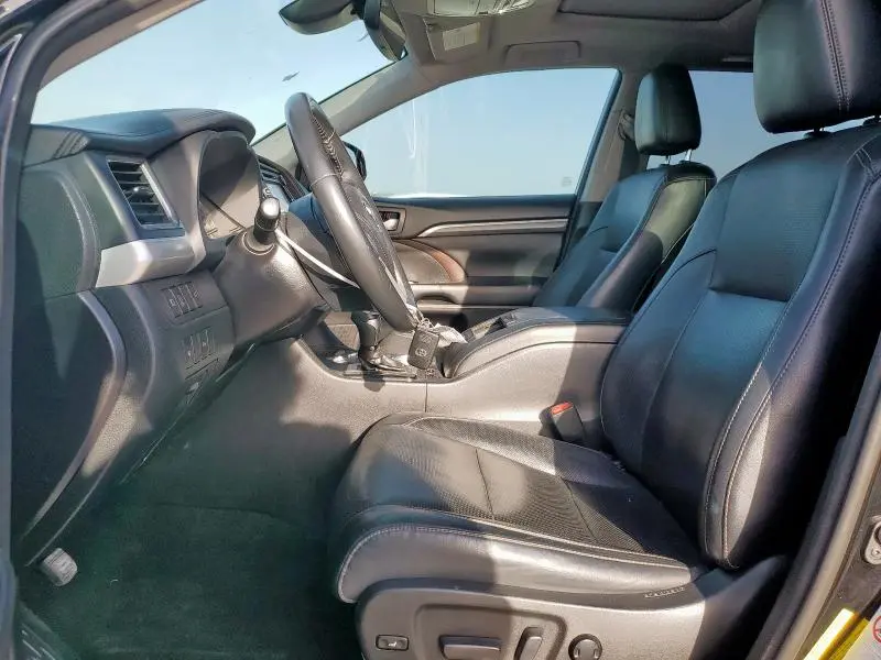 2018 TOYOTA HIGHLANDER LIMITED
