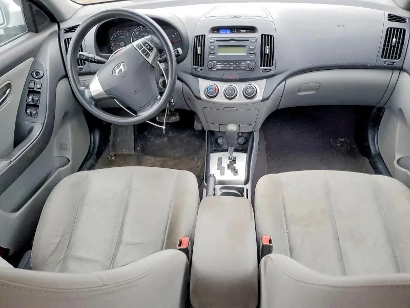 2010 HYUNDAI ELANTRA GLS  
