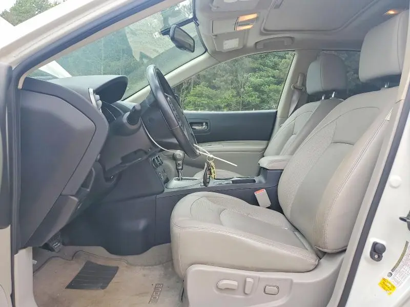 2012 NISSAN ROGUE S  