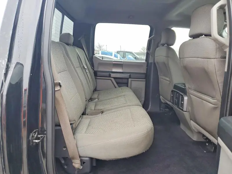 2015 FORD F150 SUPERCREW  