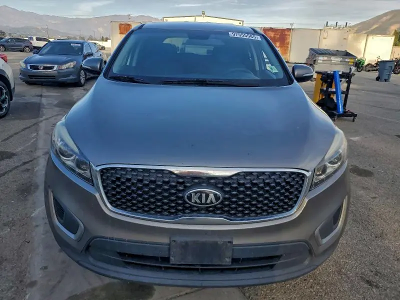 2016 KIA SORENTO LX  