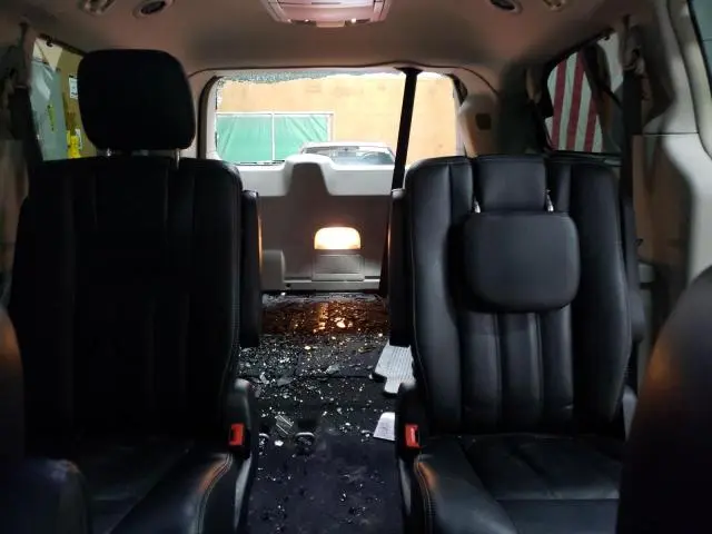 2016 CHRYSLER TOWN & COUNTRY TOURING L  