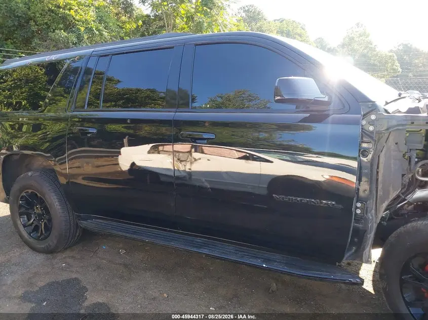 2020 GMC YUKON XL 4WD SLT