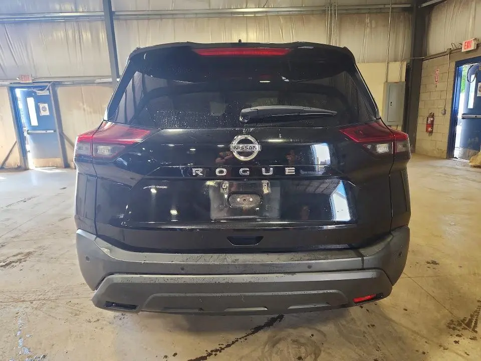 2021 NISSAN ROGUE S  